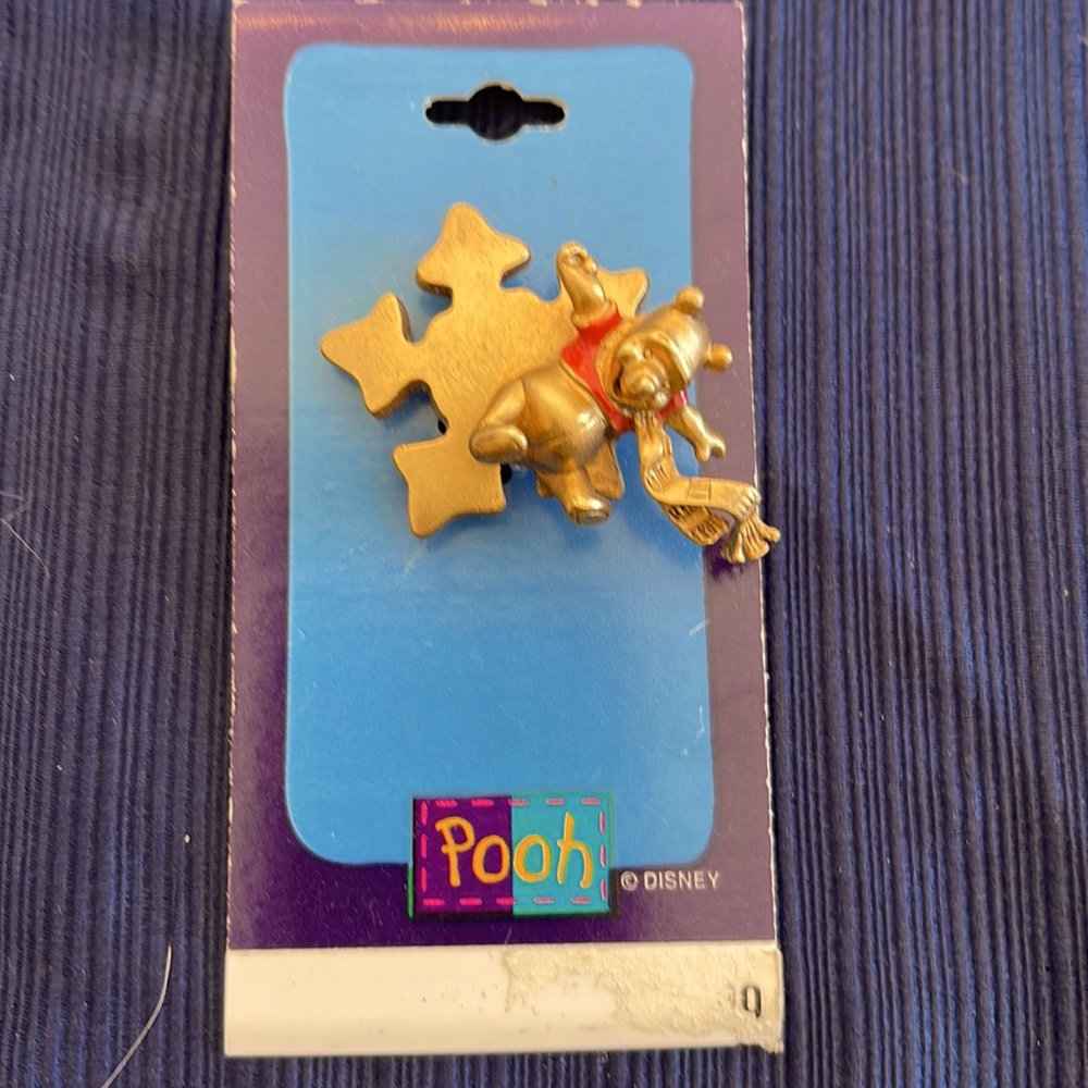 Winnie the Pooh pin